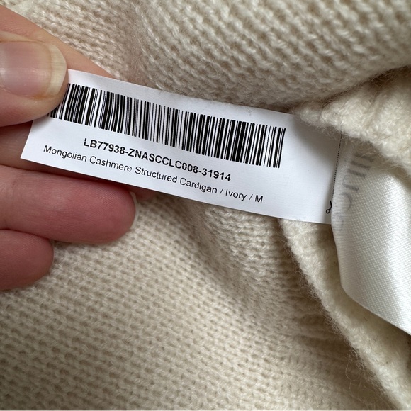 ✨ NWT! QUINCE Women's Mongolian Cashmere Structured Cardigan Sweater | Ivory | M - Picture 9 of 14